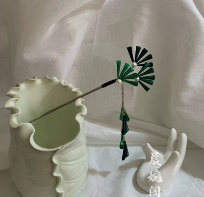 Handmade Chanhua Pine Branch Hairpin - Pearl & Tassel