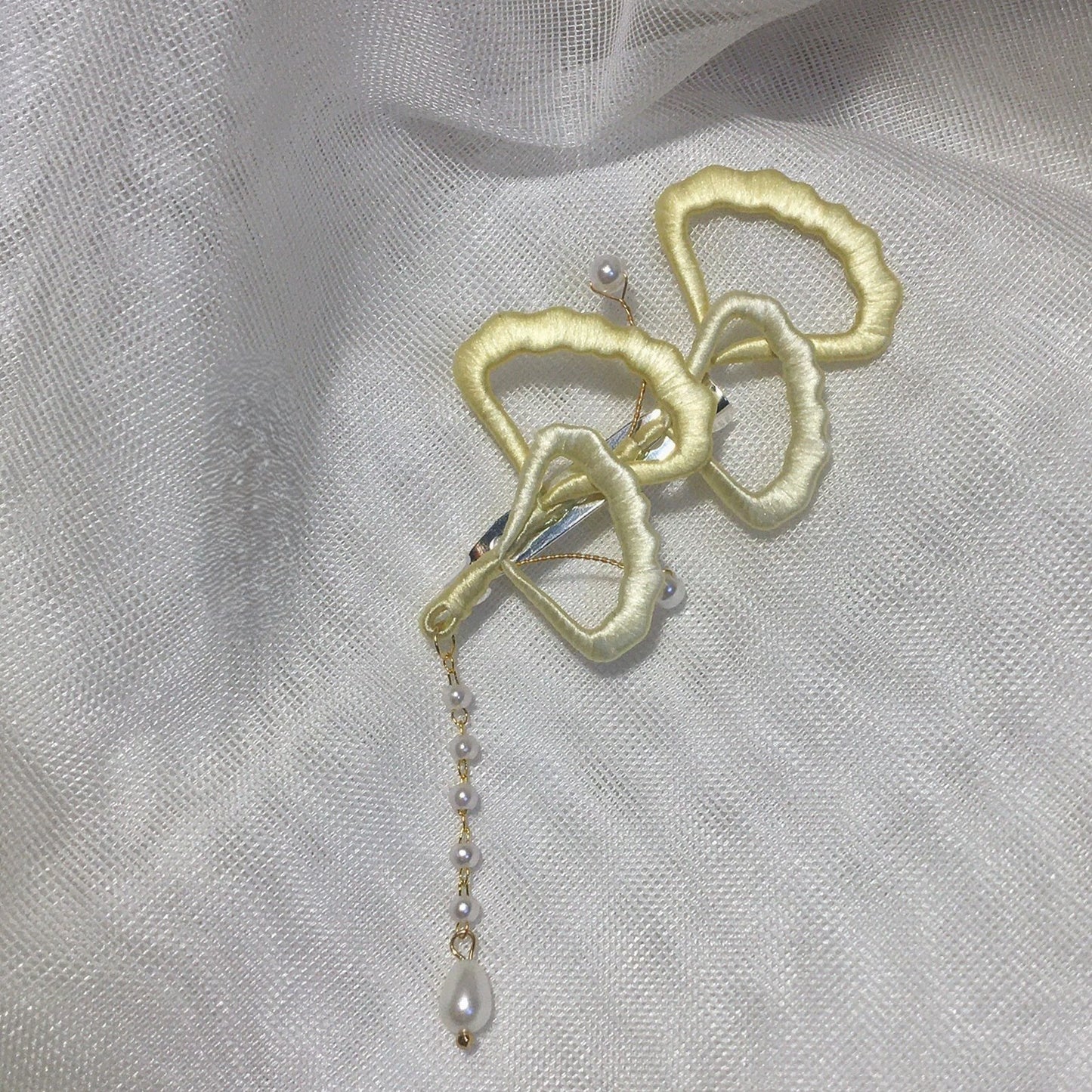 Handmade Chanhua Ginkgo Leaf Brooch - Thread Brooch