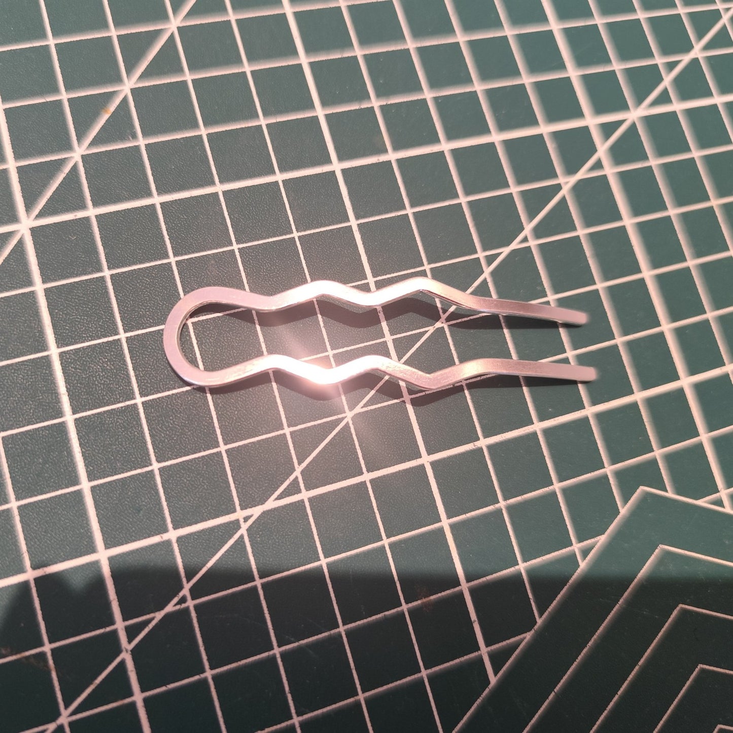 Wavy 2-Prong Metal Hair Fork | DIY Hairpin Finding & Updo Pin