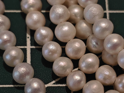 Matte Natural Freshwater Pearl Strand, 4.5mm Beads, 39cm