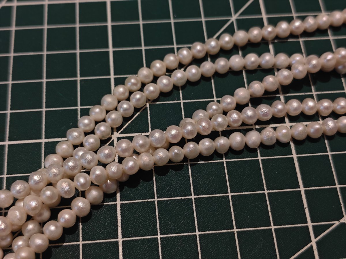 Matte Natural Freshwater Pearl Strand, 4.5mm Beads, 39cm