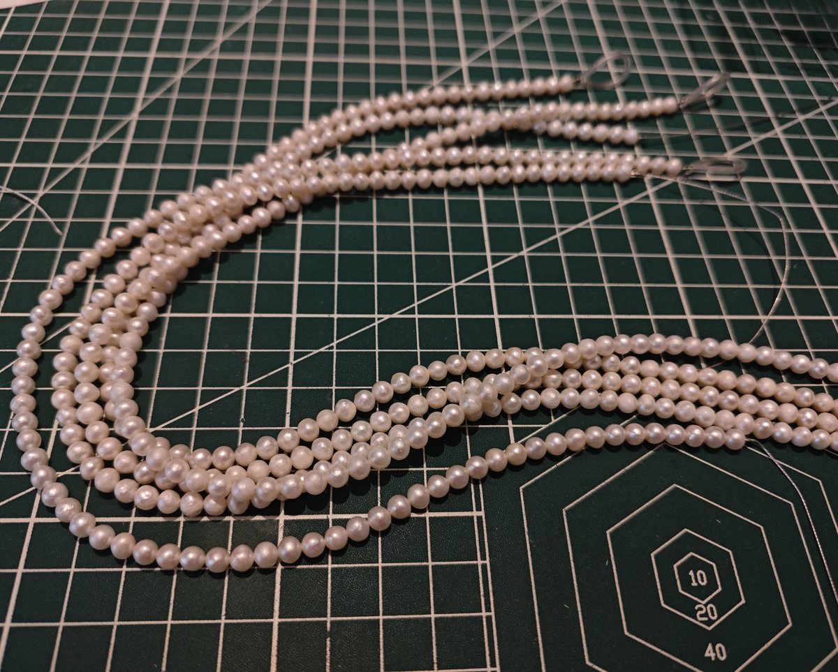 Matte Natural Freshwater Pearl Strand, 4.5mm Beads, 39cm
