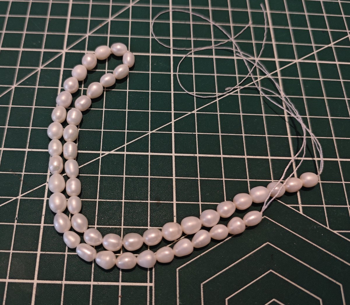 Natural Freshwater Rice Pearls, 6–7mm Beads, 36.5cm Strand