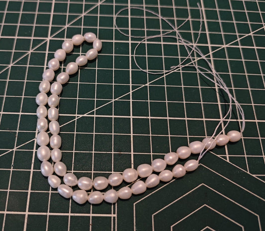 Natural Freshwater Rice Pearls, 6–7mm Beads, 36.5cm Strand