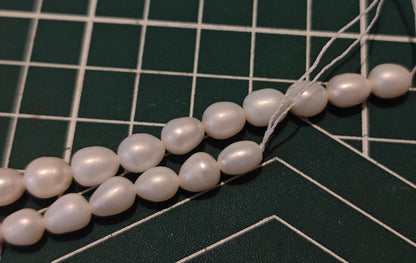 Natural Freshwater Rice Pearls, 6–7mm Beads, 36.5cm Strand