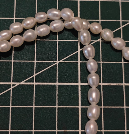 Natural Freshwater Rice Pearls, 5–6mm Beads, 35.5cm Strand