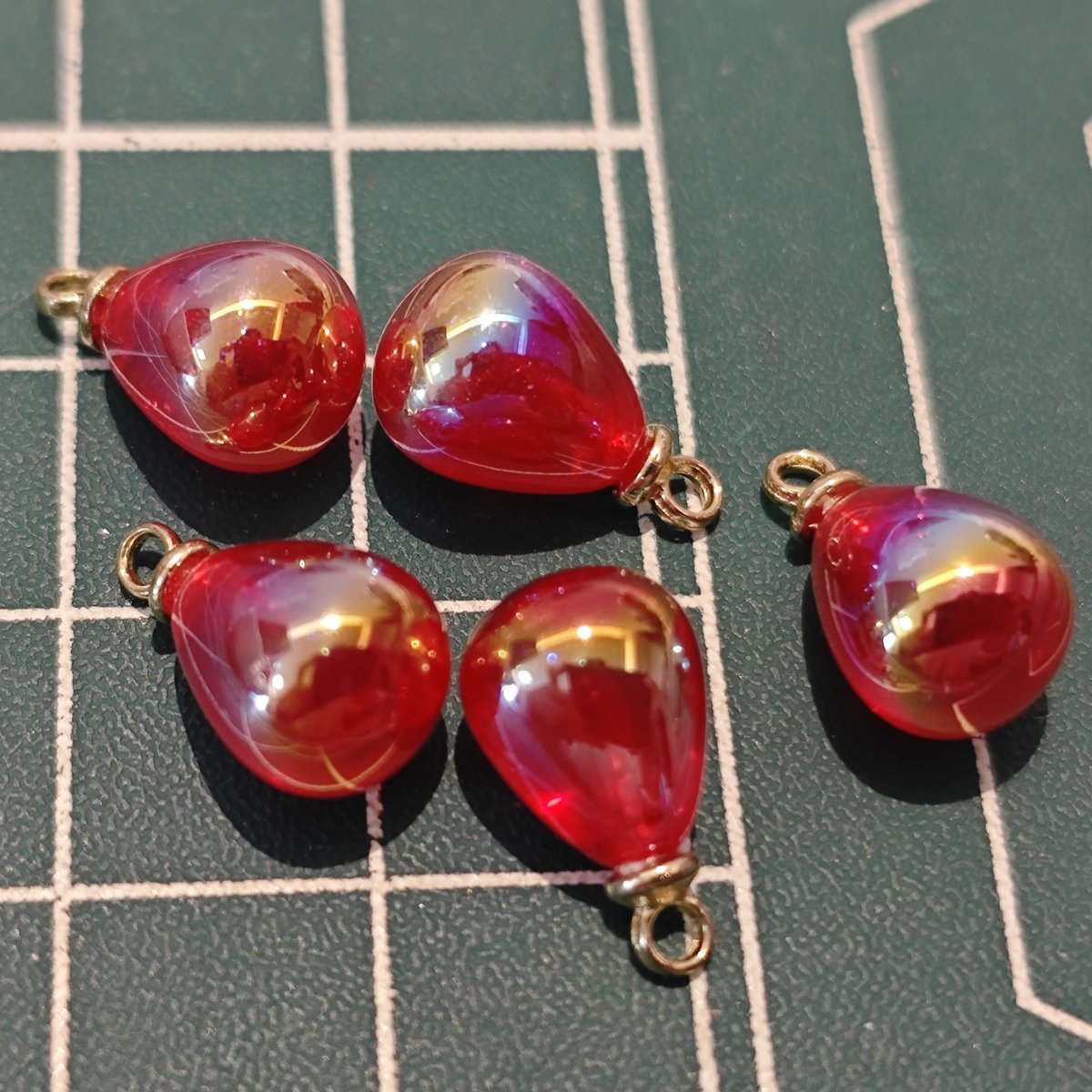 10 Pieces HB007(B) Starry Candy Teardrop Charms – Colorful ABS Pendants for DIY Jewelry, Ronghua & Chanhua