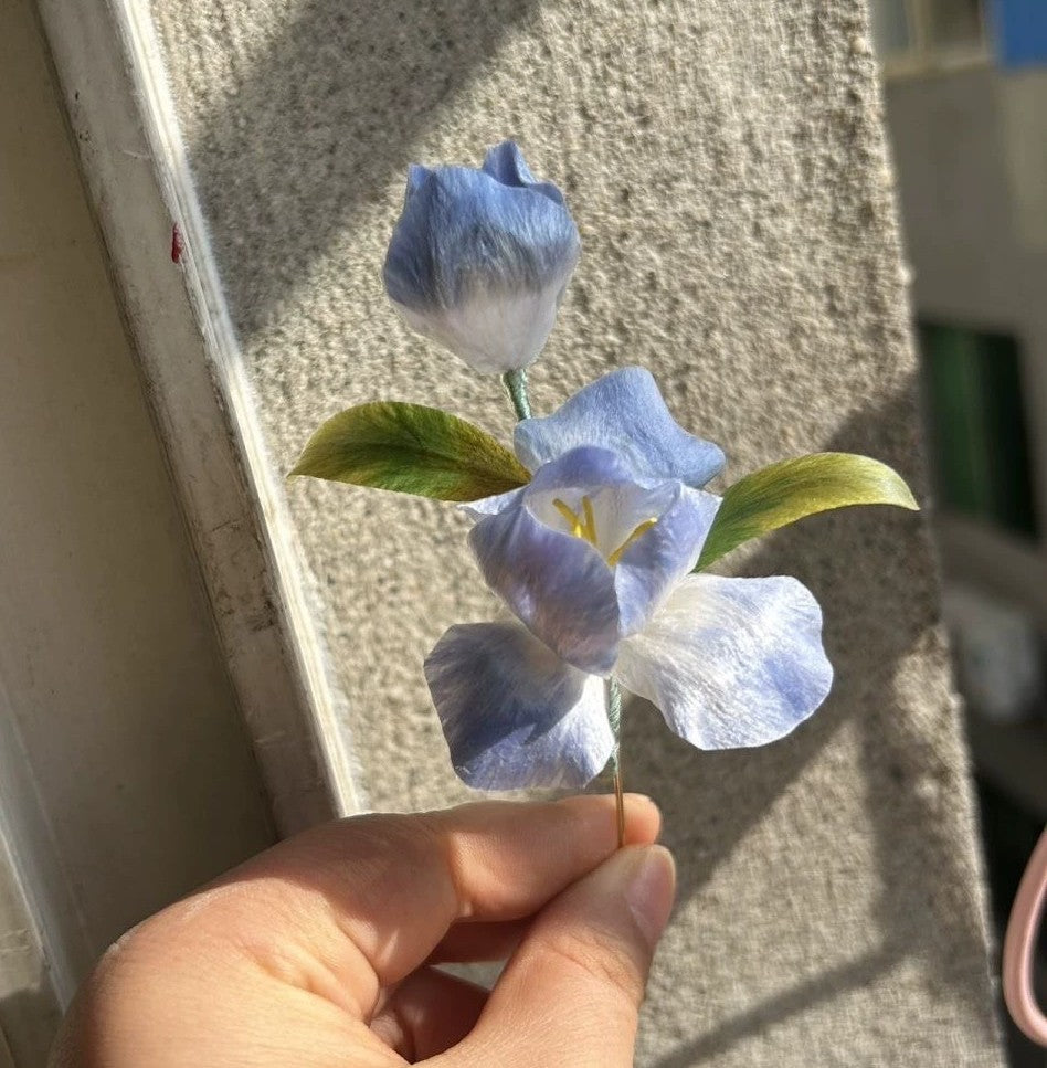 Handmade Ronghua Iris Flower Brooch in Natural Silk Thread