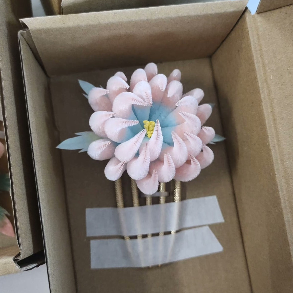 Handmade Ronghua Pink-Blue Chrysanthemum Hair Comb | Mulberry Silk Velvet Flower Hair Accessory