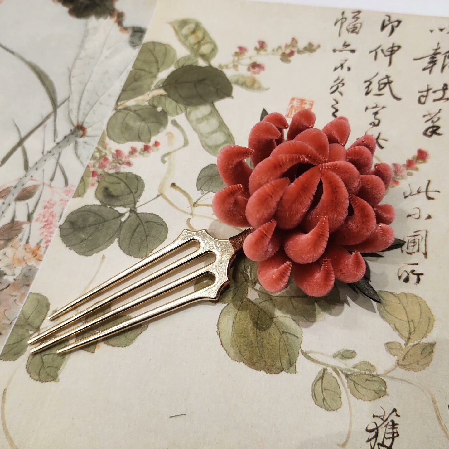 Handmade Ronghua Pink Spider Chrysanthemum Hairpin | Mulberry Silk Velvet Flower Headwear