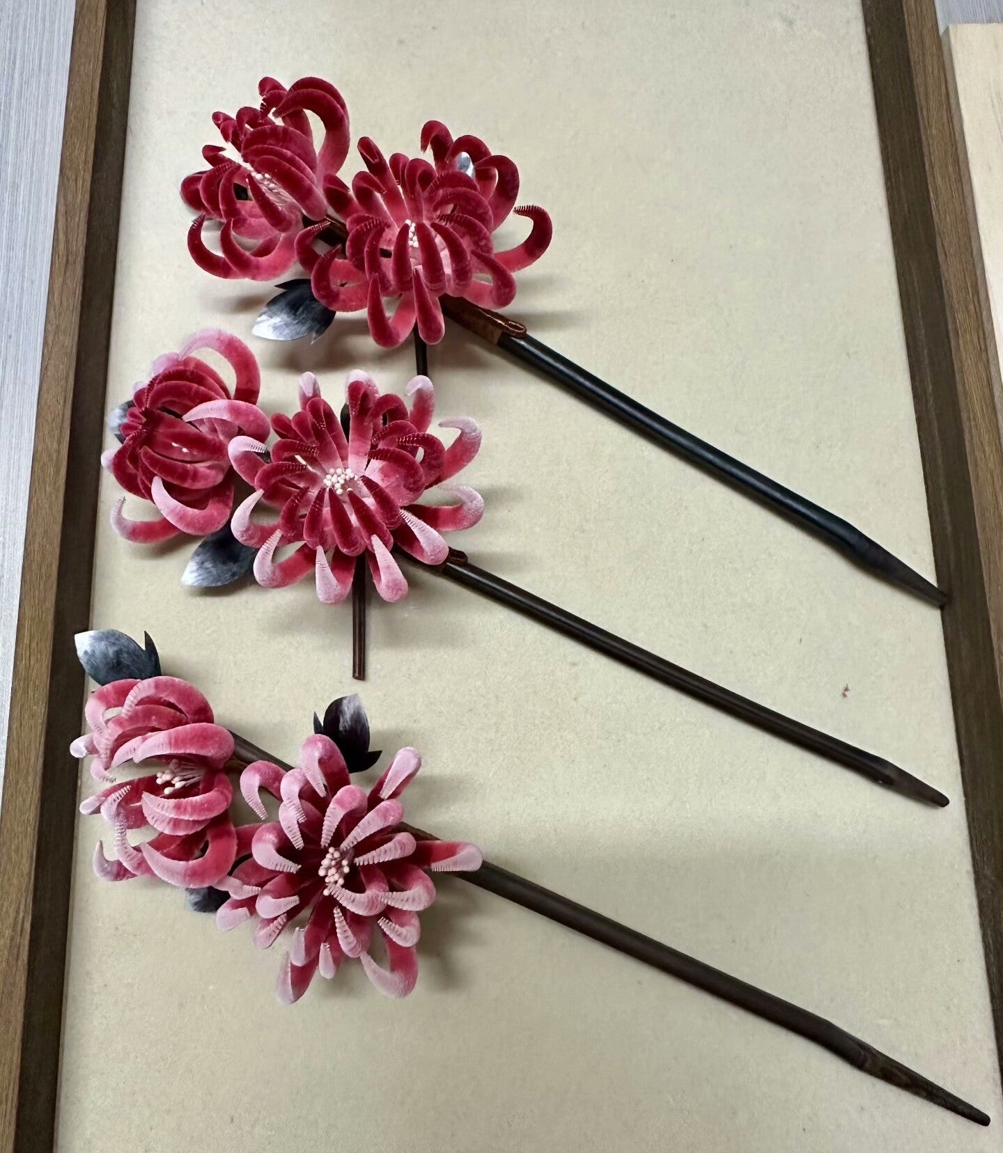 Handmade Ronghua Double-Head Red Chrysanthemum Hairpin | Mulberry Silk Velvet Flower Wooden Headwear