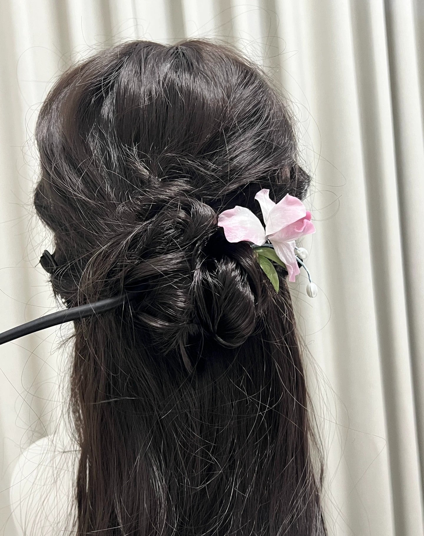 Handmade Ronghua Pink Iris Hairpin | Mulberry Silk Velvet Flower Headwear