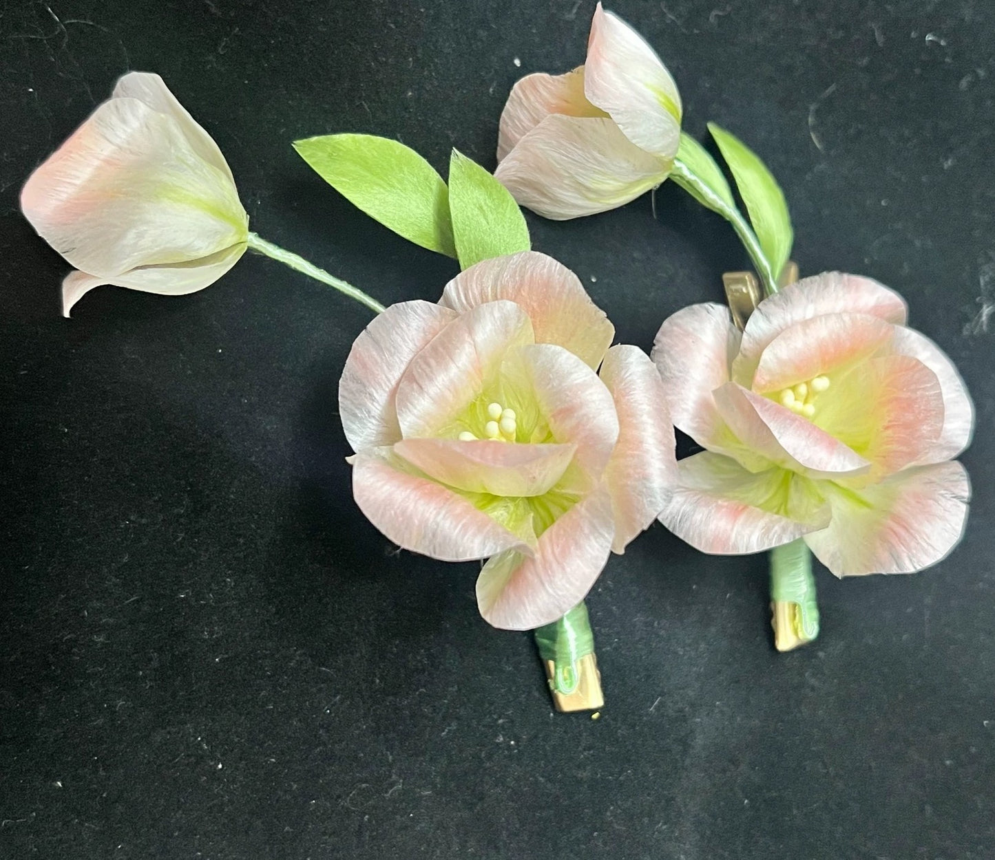 Handmade Ronghua pink begonia hair clip set – two mulberry silk velvet flowers with green leaves on gold alligator clips