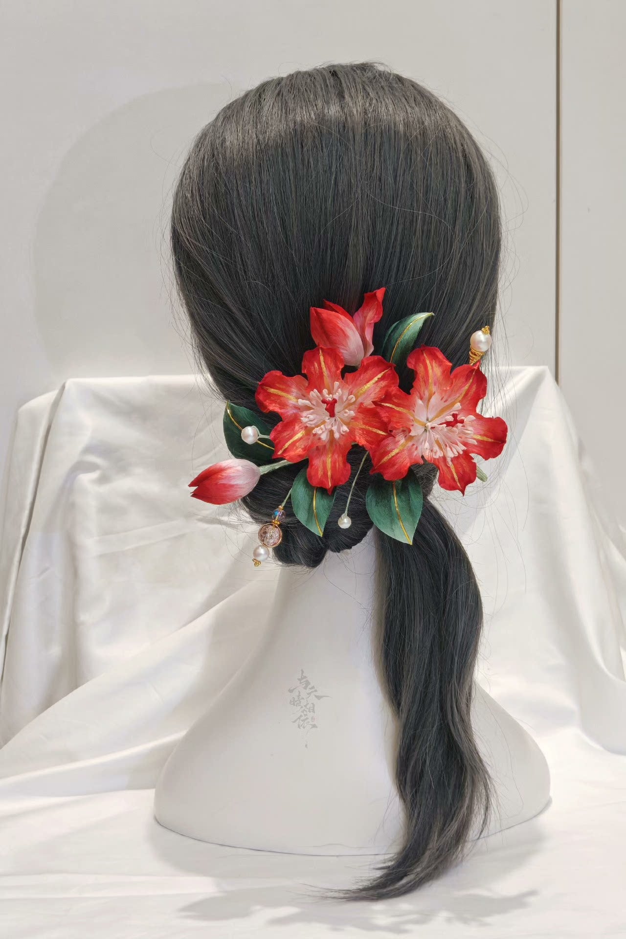 Handmade Ronghua Red Lily Set | Mulberry Silk Velvet Hairpin, Brooch & Earrings