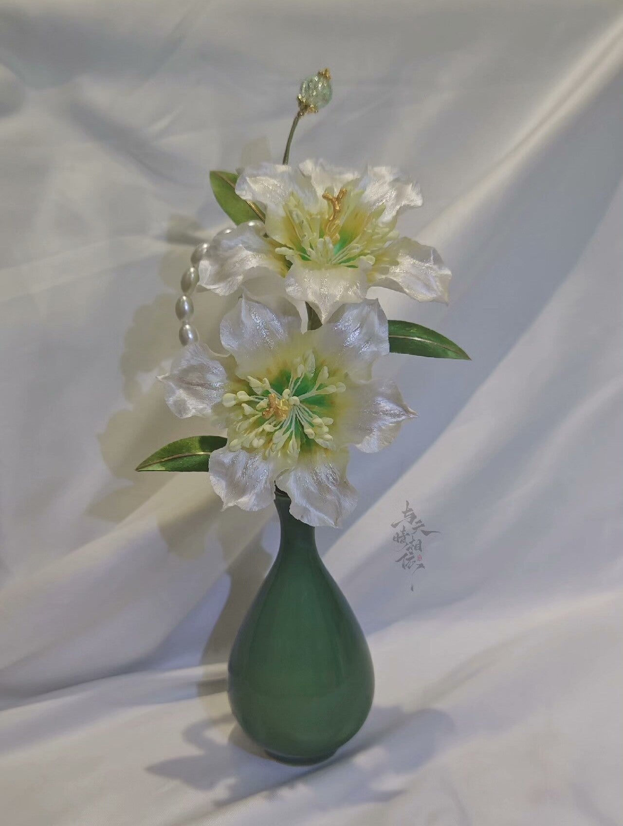 Handmade Ronghua Double Lily Hairpin | Mulberry Silk Velvet Parallel Lily Flower Hair Accessory