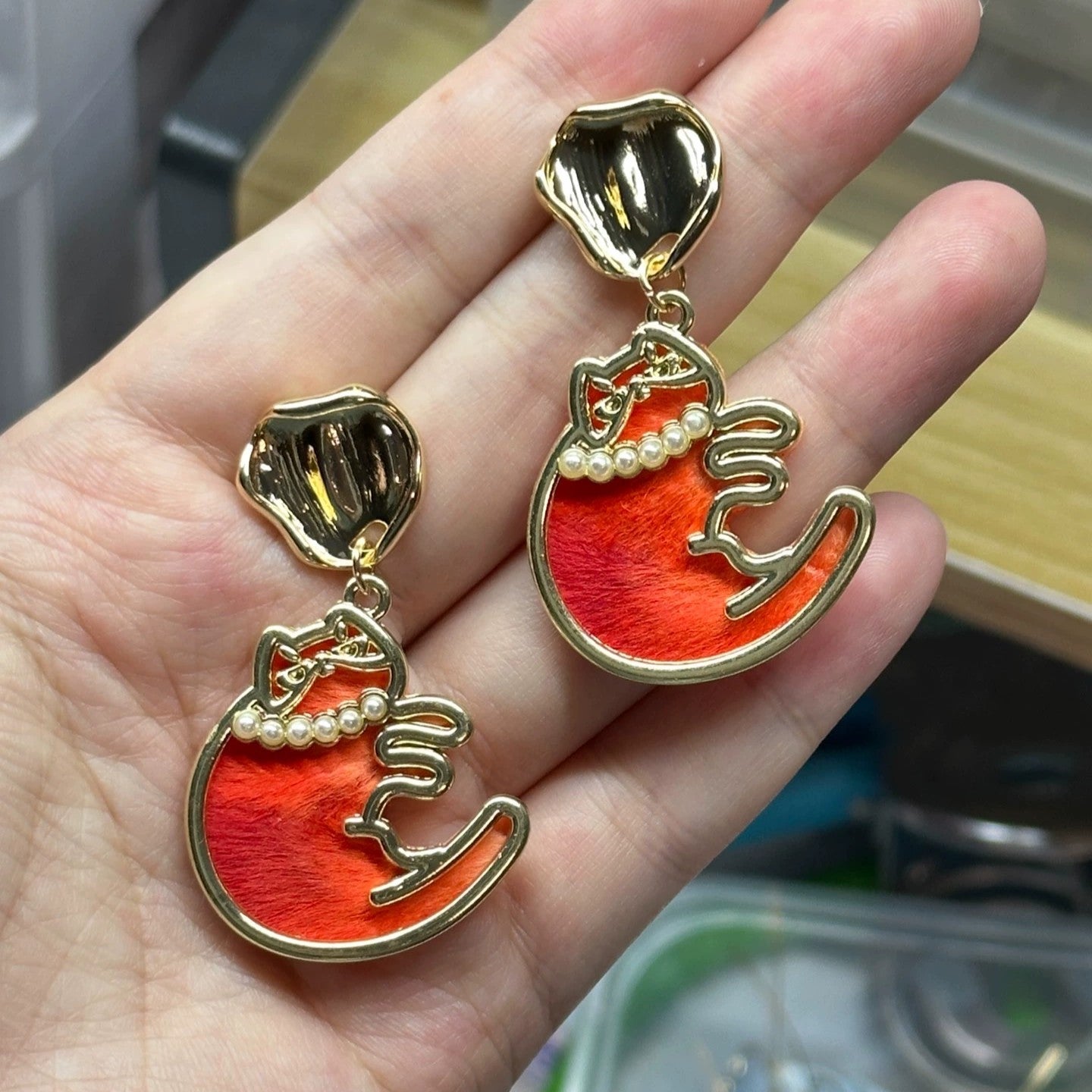 Handmade Ronghua Cat Moon Earrings | Mulberry Silk Velvet Lucky Cat Drop Earrings