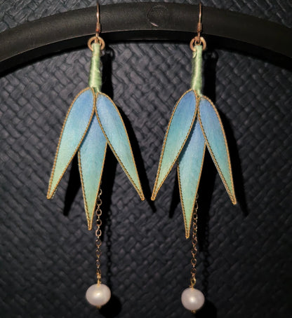 Handmade Ronghua blue-green silk velvet double bamboo leaf drop earrings with freshwater pearl and gold chain