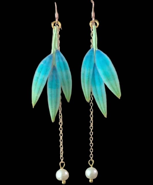Handmade Ronghua Bamboo Leaf Dangle Earrings | Blue-Green Mulberry Silk Long Drop Earrings