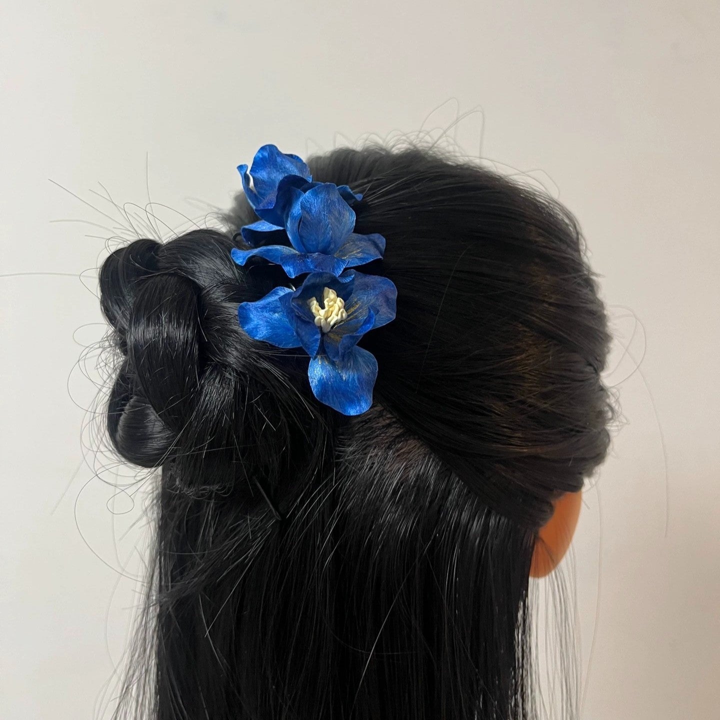 Handmade Ronghua Blue Iris Brooch | Mulberry Silk Velvet Bearded Iris Flower Pin