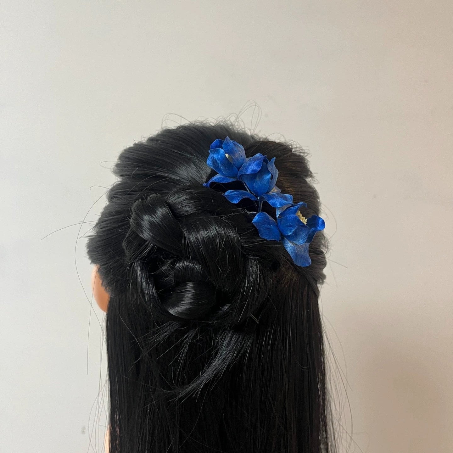 Handmade Ronghua Blue Iris Brooch | Mulberry Silk Velvet Bearded Iris Flower Pin