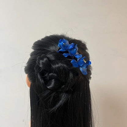 Handmade Ronghua Blue Iris Brooch | Mulberry Silk Velvet Bearded Iris Flower Pin