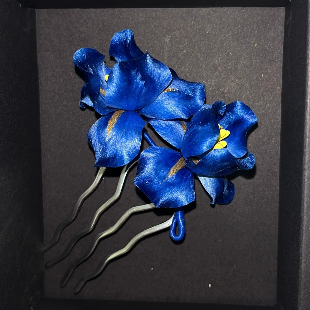 Handmade Ronghua Blue Iris Brooch | Mulberry Silk Velvet Bearded Iris Flower Pin