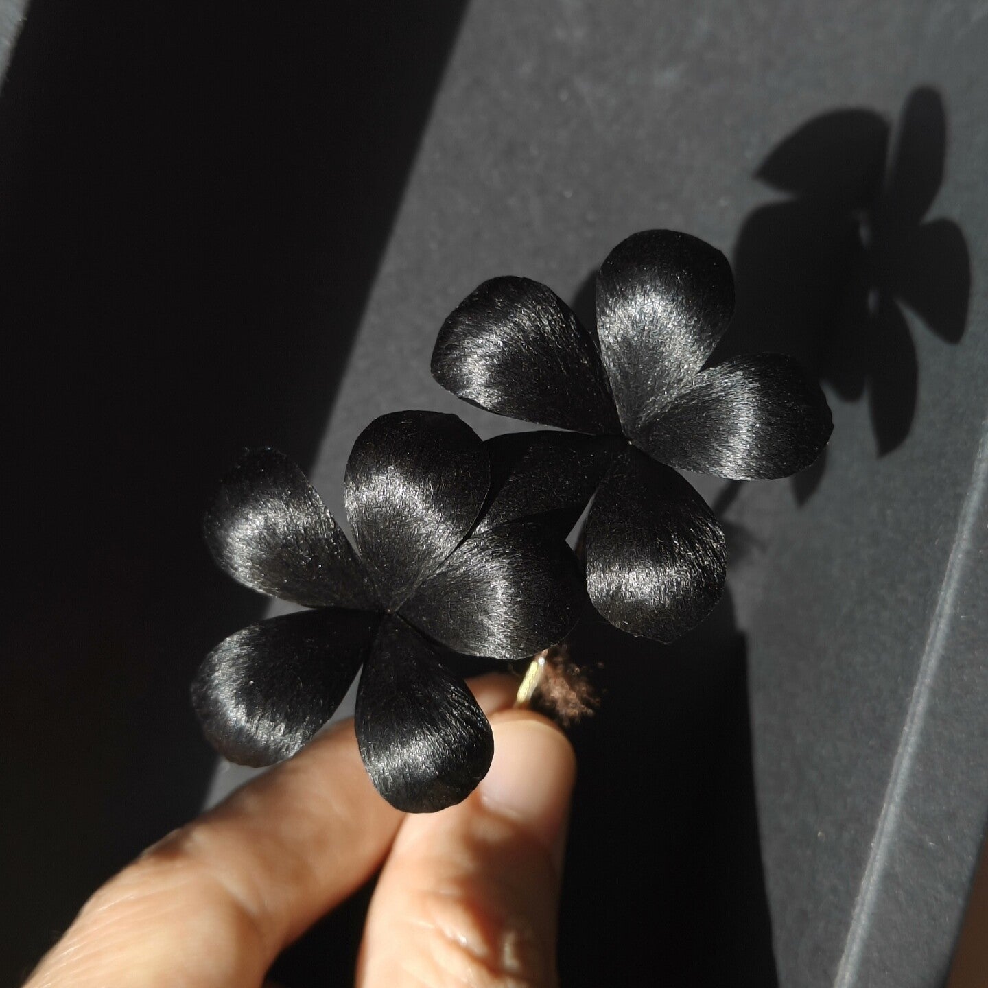 Handmade Ronghua Black Double Flower Brooch | Pure Black Mulberry Silk Velvet Floral Pin