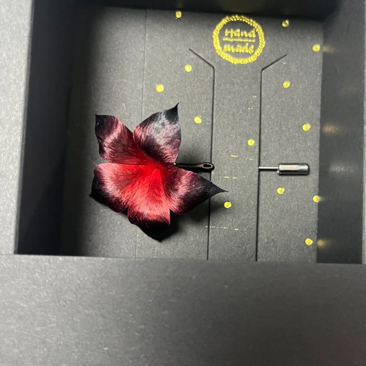 Handmade Ronghua Black-Red Datura Lapel Pin | Mulberry Silk Velvet Mandala Flower Stick Pin