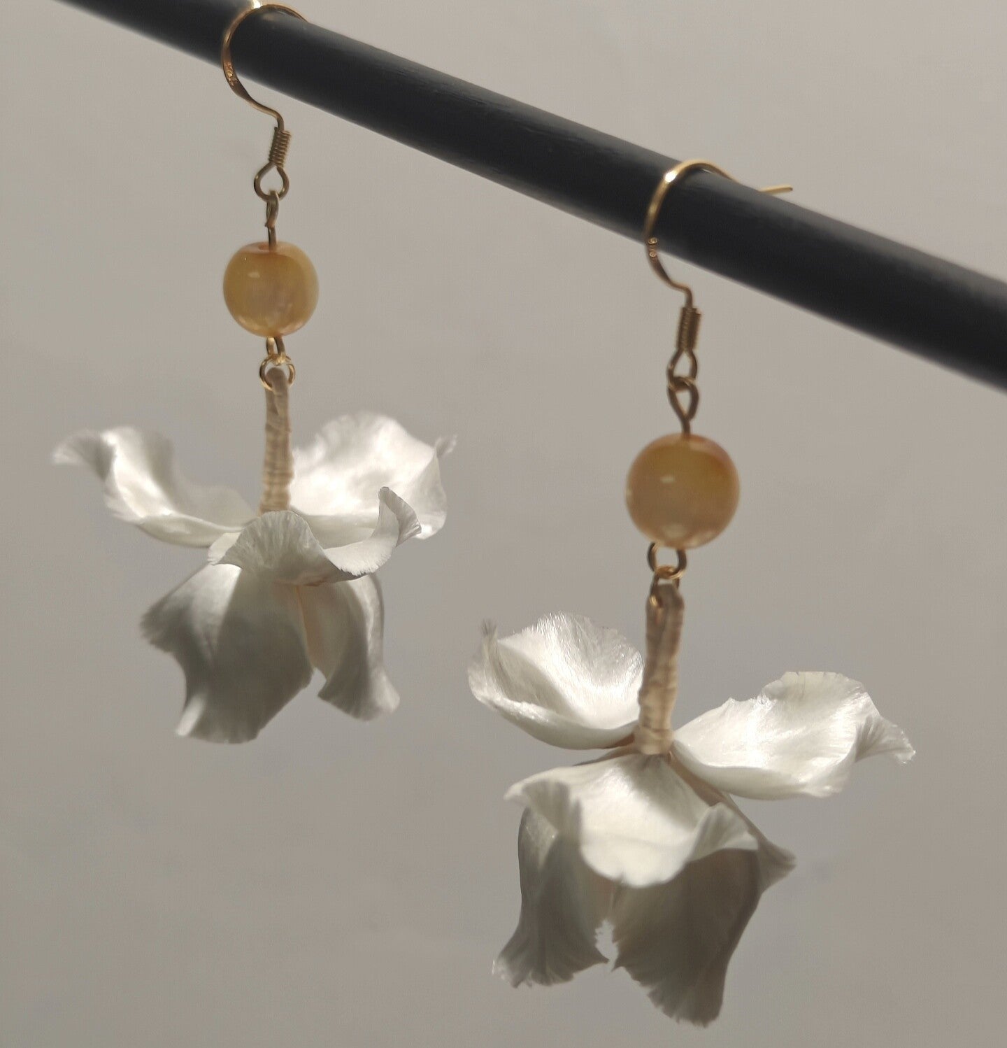Handmade Ronghua White Flower Drop Earrings | Pure White Mulberry Silk Velvet Bridal Earrings