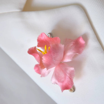 Handmade Ronghua Pink Iris Brooch | Soft Pink Mulberry Silk Velvet Bearded Iris Pin