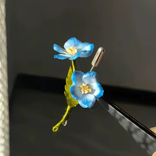 Handmade Ronghua blue-white star flower brooch – mulberry silk velvet double blossom lapel pin