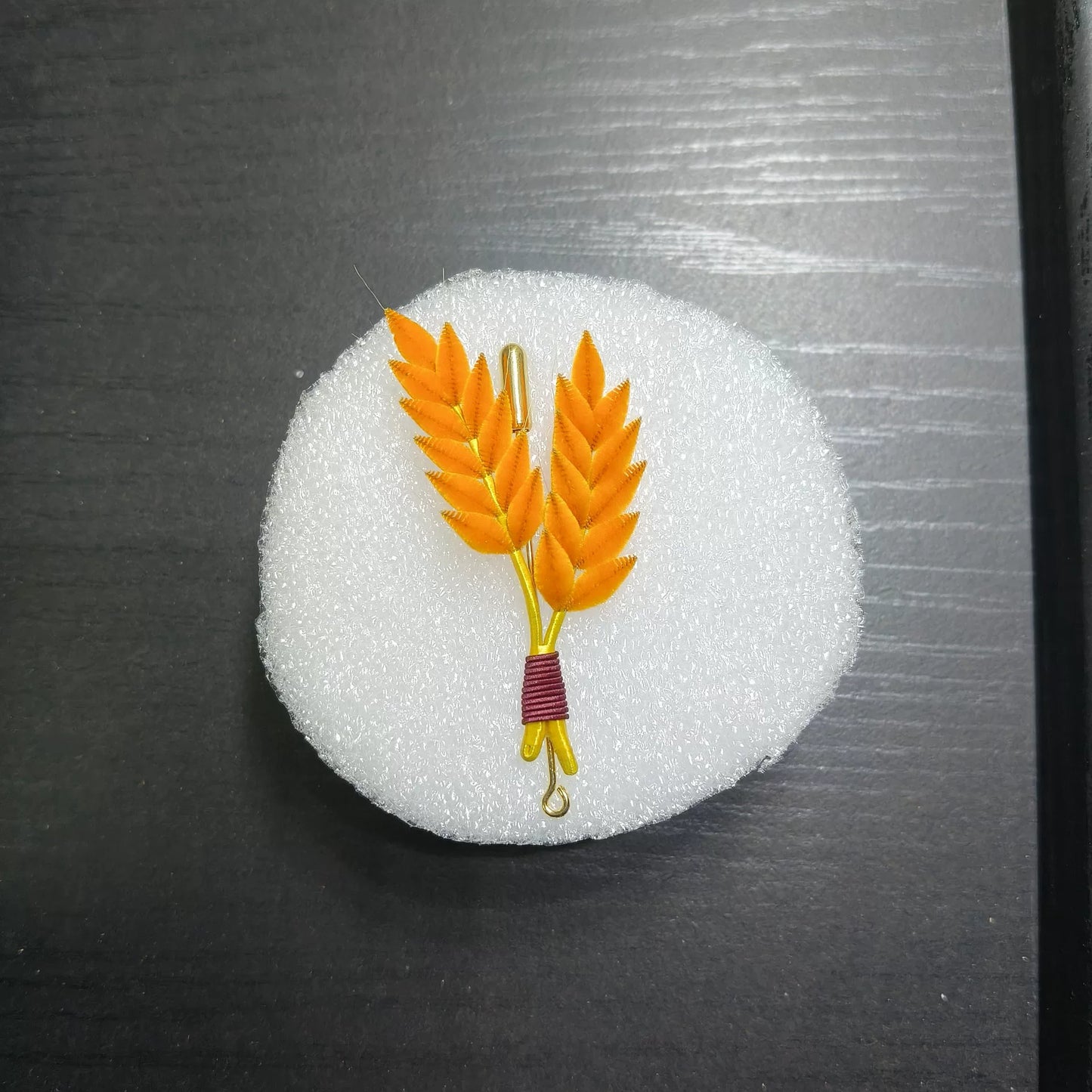 Handmade Ronghua Wheat Ear Brooch - Natural Mulberry Silk Brooch