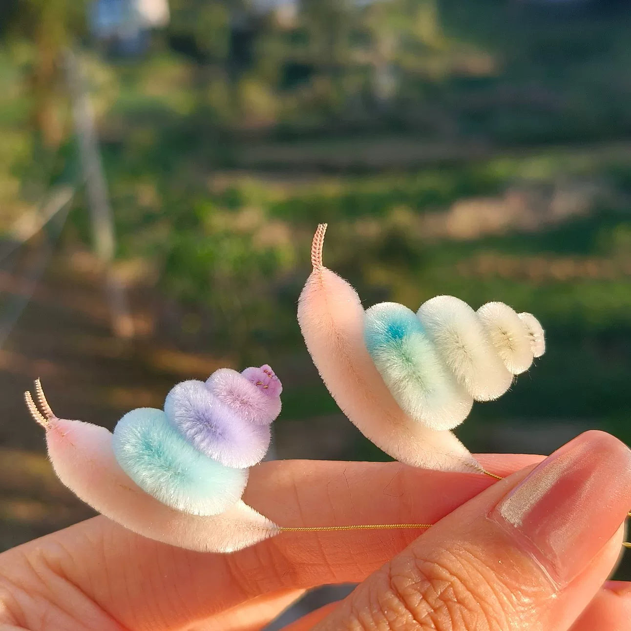 Handmade Ronghua snail in pastel colors – natural mulberry silk velvet brooch or hair pin, fluffy spiral shell design
