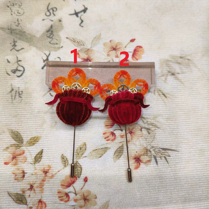 Handmade Ronghua Money Bag Brooch - Natural Mulberry Silk Velvet Pin