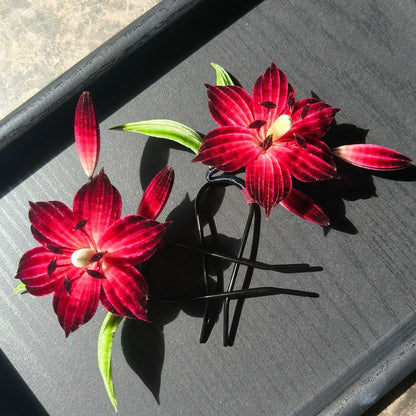 Handmade Ronghua Lily Hair Pin - Natural Mulberry Silk Velvet Flower