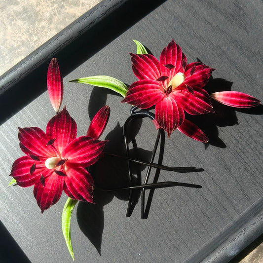 Handmade Ronghua Lily Hair Pin - Natural Mulberry Silk Velvet Flower