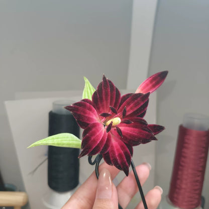 Handmade Ronghua Lily Hair Pin - Natural Mulberry Silk Velvet Flower