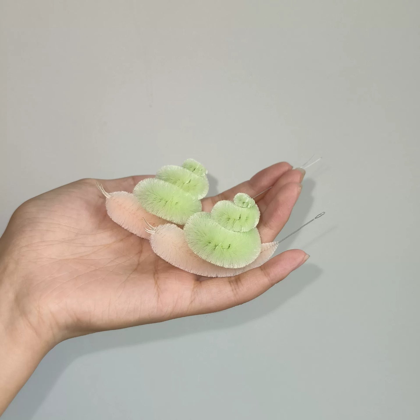 Handmade Ronghua Large Snail Ornament - Natural Mulberry Silk Velvet Display