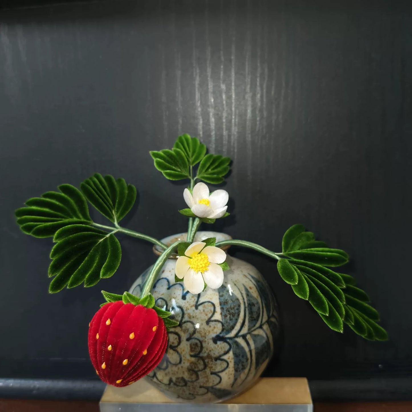 Handmade Ronghua Strawberry Hair Pin - Natural Mulberry Silk