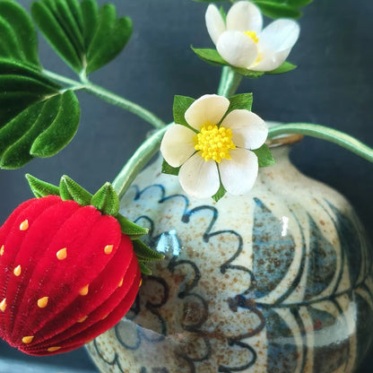 Handmade Ronghua Strawberry Hair Pin - Natural Mulberry Silk