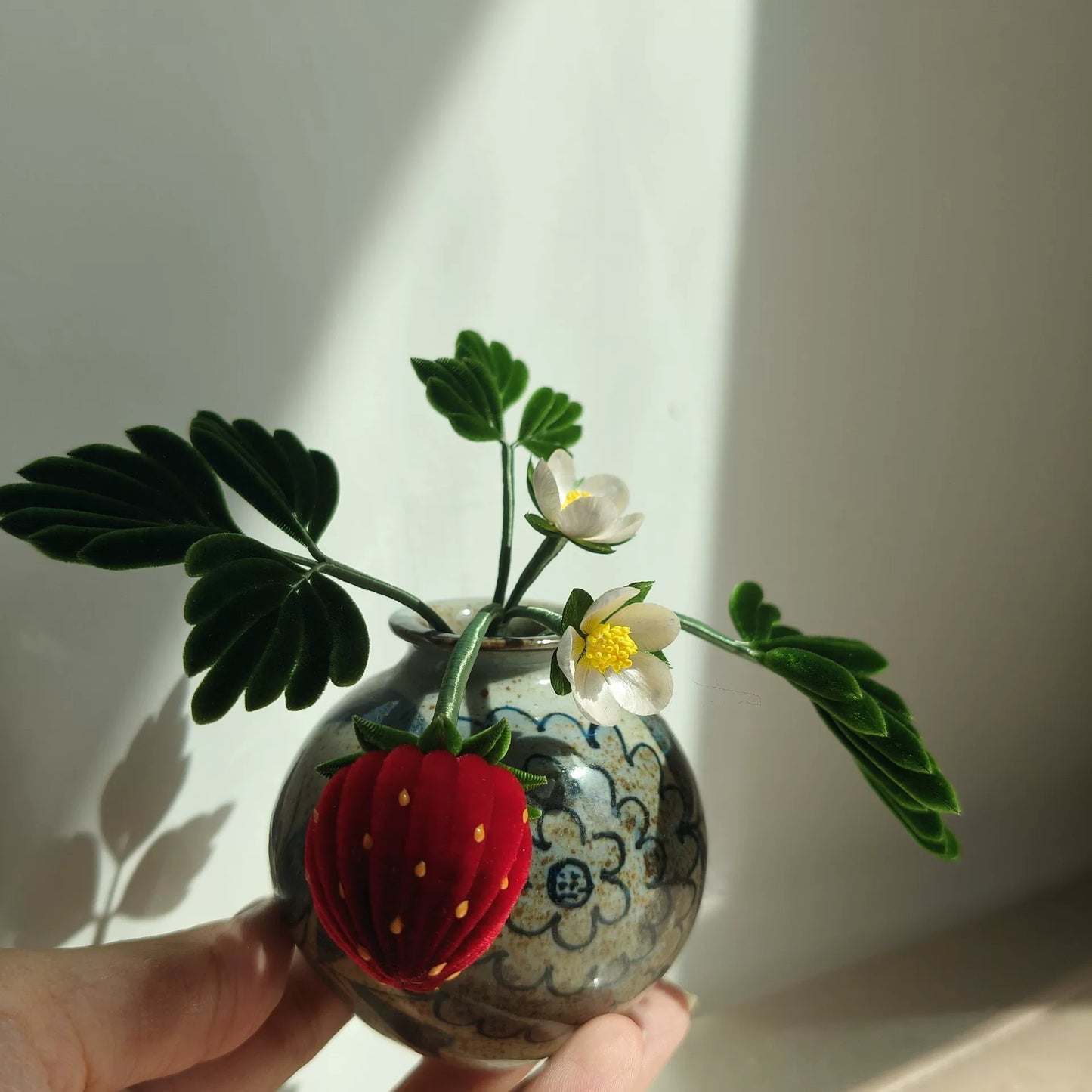 Handmade Ronghua Strawberry Hair Pin - Natural Mulberry Silk