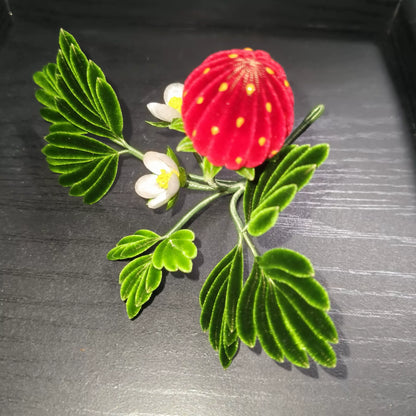 Handmade Ronghua strawberry hair pin in red velvet – natural mulberry silk Chinese velvet flower accessory with green leaves and white blossoms