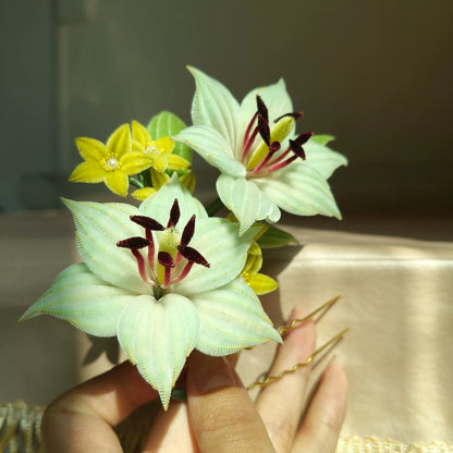 Handmade Ronghua Lily Hair Pin - Natural Mulberry Silk Velvet Flower