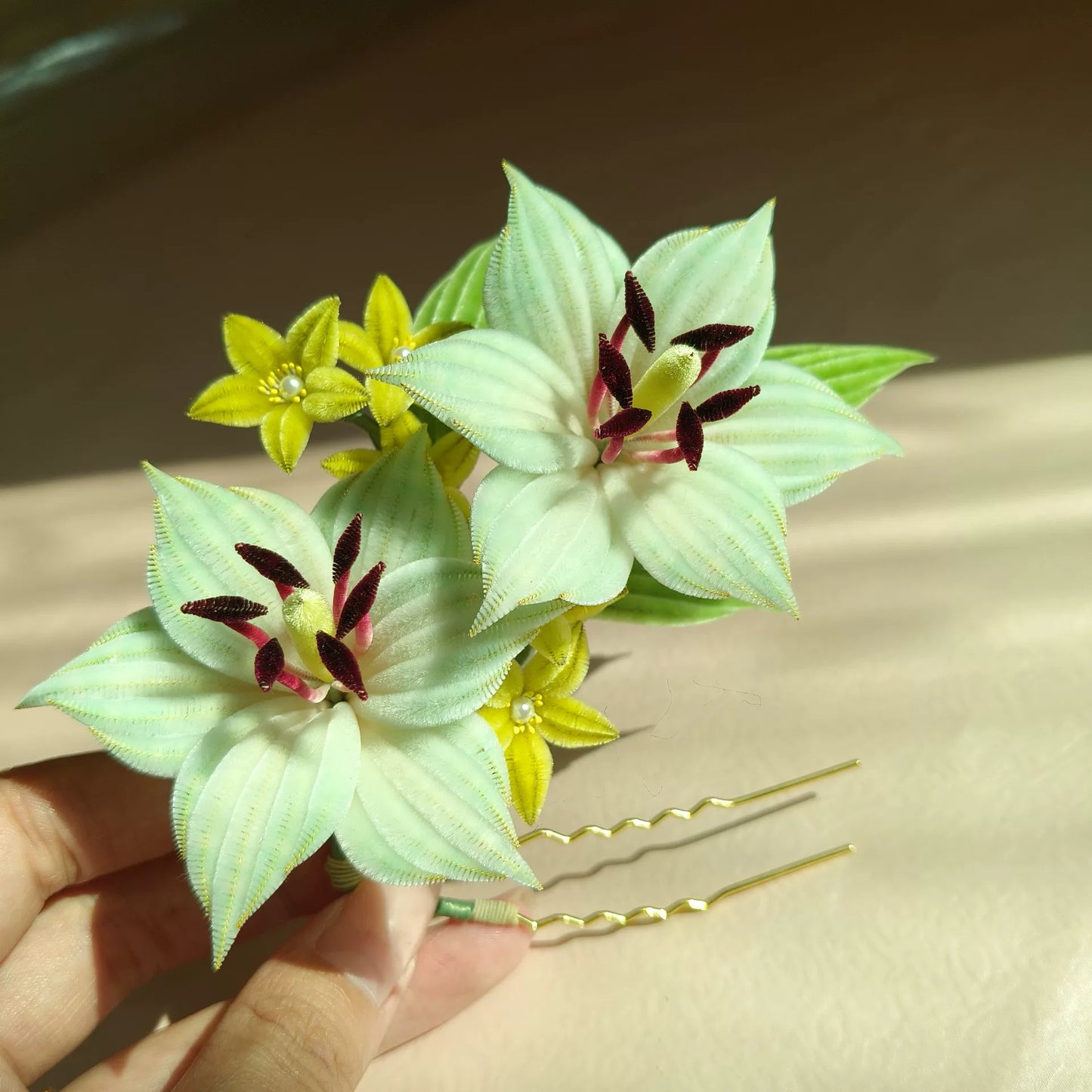 Handmade Ronghua Lily Hair Pin - Natural Mulberry Silk Velvet Flower