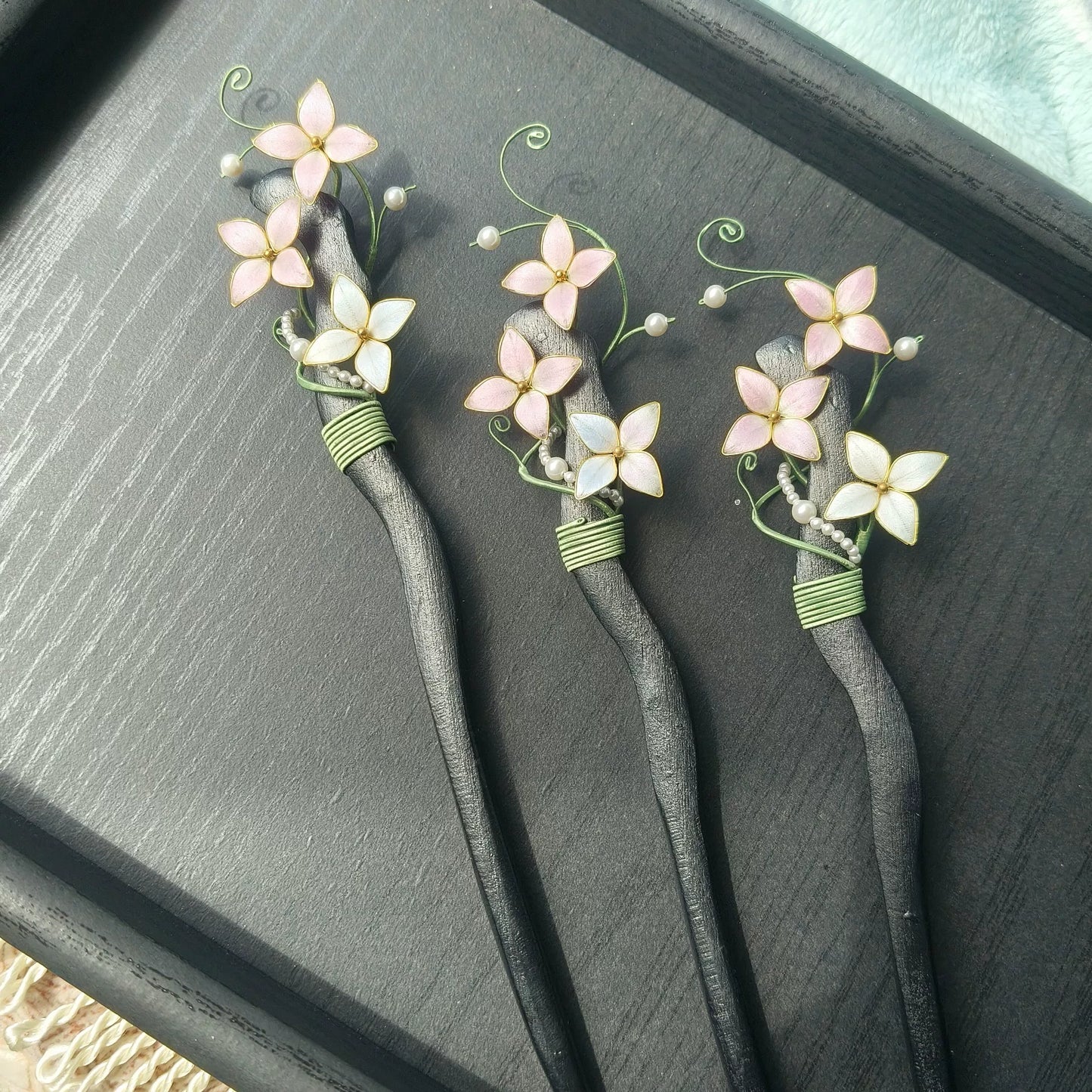 Handmade Ronghua Vine Flower Hairpin - Mulberry Silk Velvet Blossom Hair Pin