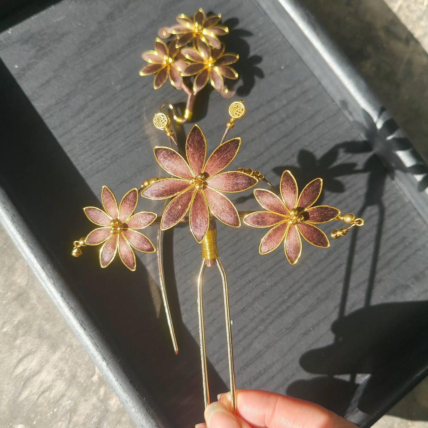 Handmade Ronghua Flower Hairpin - Mulberry Silk Velvet Blossom Hair Pin with Gold Accents