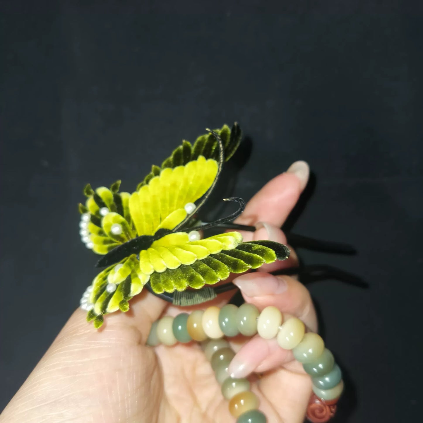 Handmade Ronghua Butterfly Hairpin - Mulberry Silk Velvet Butterfly Hair Pin with Pearls