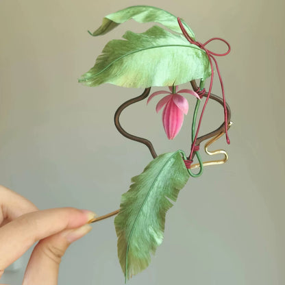 Handmade Ronghua banana leaf hairpin in green mulberry silk velvet with pink flower, Chinese plant-inspired velvet hair pin