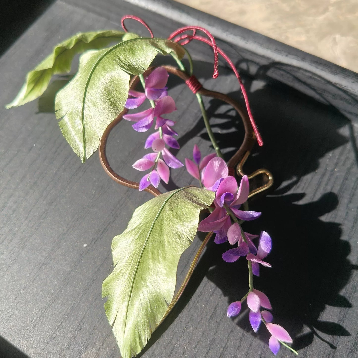 Handmade Ronghua Wisteria with Banana Leaf Hairpin - Mulberry Silk Velvet Flower Hair Pin