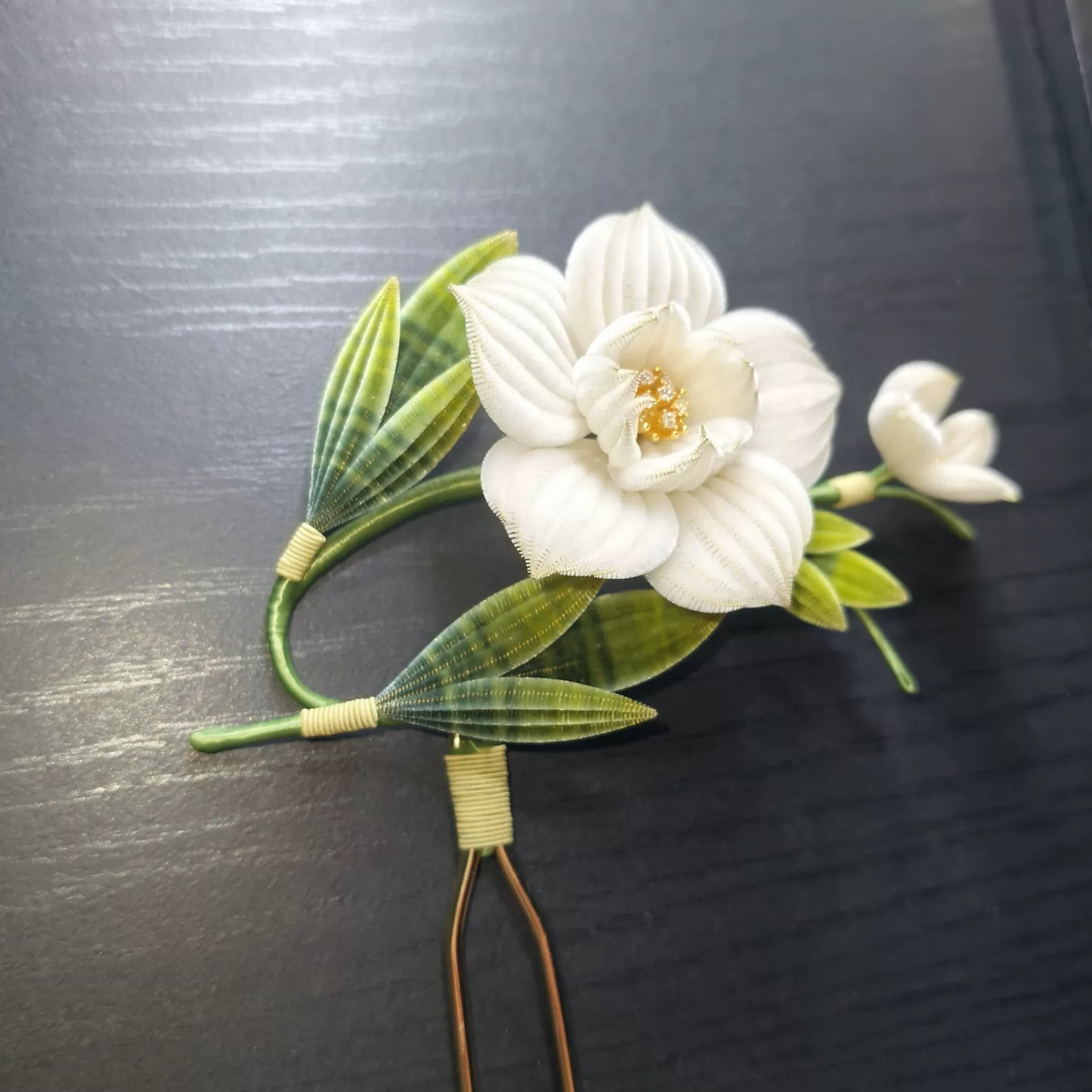 Handmade Ronghua Camellia Hairpin - Natural Silk Flower Hair Accessory